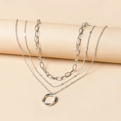 Exaggerated Chunky Chain Necklace Punk Circle Pendant Necklace Fashion Multi-Layer Stacking Necklace Jewelry for Women Gift