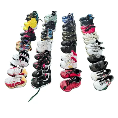 Used Unisex Eco-Friendly International Comfortable Basketball Shoes Chinese Boots in Bulk-Wholesale All Seasons