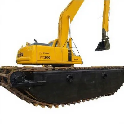 Used Komatsu Amphibious PC200 PC60 Excavator with Long Boom From Japan Good Price