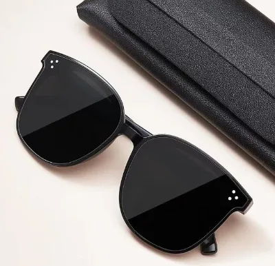 2026072815 Sunglasses PC Stand Resin Glasses