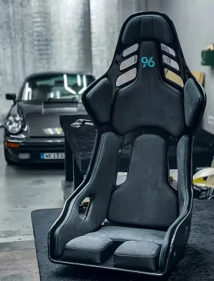 Hot Selling Universal Carbon Fiber Car Seat Back Backrest Suitable for All Models
