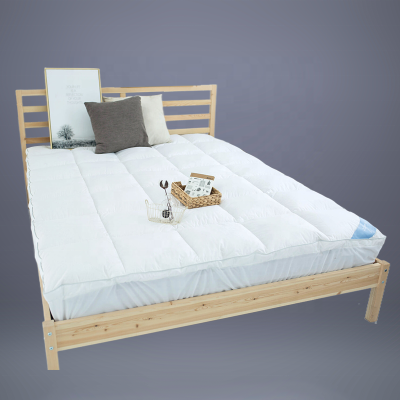 Factory Hotel Bed Pocket Mattress Padding with Knitted Fabric Skirt High Quality Queen Size Soft Fiber Mattress Topper