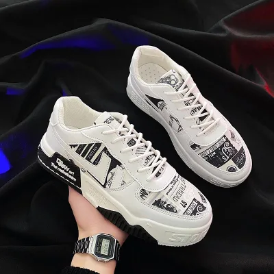 Hot Selling High Quality Leather New Fashion Board Shoes Embroidery Men Fashion Sneakers
