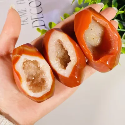 Hot Sale High Quality Red Carnelian Druzy Stone Handmade Crystal Palm Stone for Gifts for Decorative Heading Craft