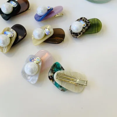 DOWELL Custom Retro Mini Duckbill Hair Clip Irregular Design Pearl Rhinestone Hair Pins for Women Sweet Style