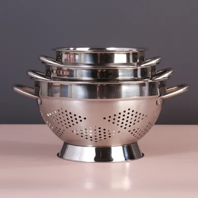 Large Capacity Silver Polished Stainless Steel 201 Fruit Drain Basket Dual Handle Anti-tip Base Dishwasher Oven Safe Strainer
