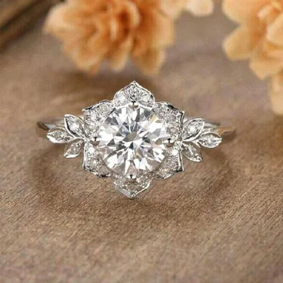 2-carat Adjustable Design Ring Elegant Women Ring with Full Diamond Setting
