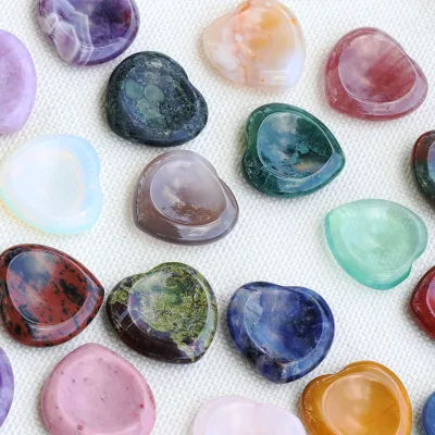 30mm Polished Natural Stone Heart Shape Loose Gemstone Cabochon Amethyst Pocket Palm Stone For DIY Craft Gift
