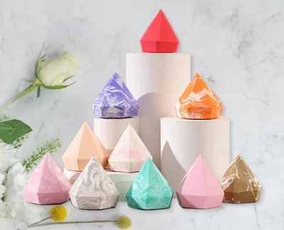 Hot-selling Diamond-shaped Design Bulk Packaging Washable Soft Skin-friendly Makeup Sponge