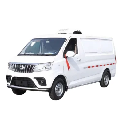 Chang 'an Ruihang M80 Bread Refrigerated Truck Small Refrigerated Truck