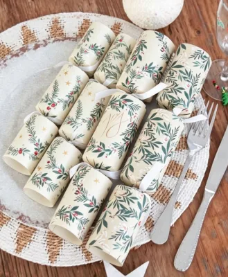 Holly Berry Star Pattern Christmas Crackers Eco Friendly Paper Christmas Dinner Table Favor Crackers