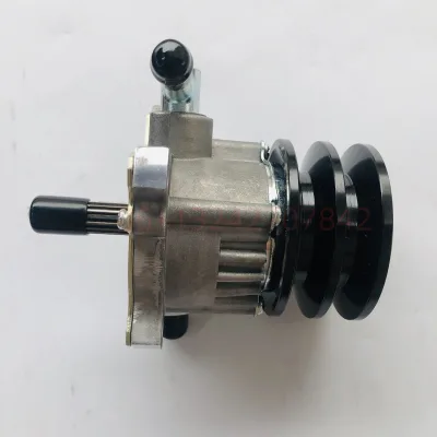 Brake Vacuum Pump 29300-54220 29300-54180 for Toyota Hilux