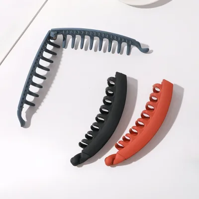New Arrival 13cm Banana Hair Claw Clips Strong Grip Non-Slip for Thick Hair Versatile Hair Accessories for Women Daily Party Use