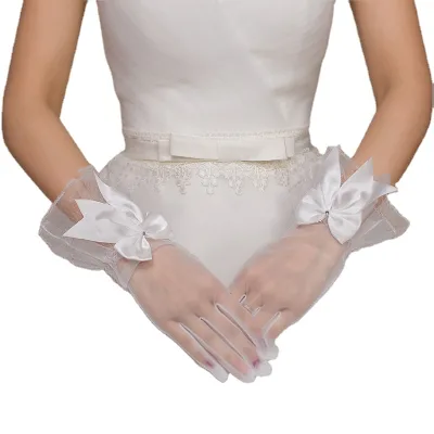 Bridal Gloves with Sun protection Simple Thin Elegant Short Wedding Wedding White Lace Studio Wedding Accessories