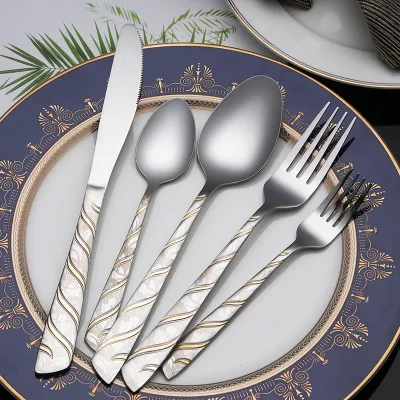 Wholesale High Quality Hand Forged Modern Style Reusable Silver Stainless Steel 304 Cutlery Set Customized Packing Logo Party