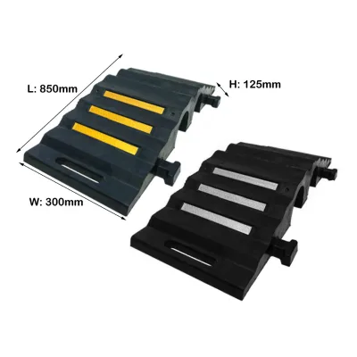 Heavy Duty Flexible Rubber Reflective 16kgs Speed Hump Outdoor 2 Channel Drive Over Cable Protector