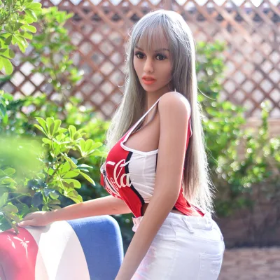 2025 Hot Sale in North America Irontech Silicone Sex Doll Realistic Vagina Anal Male Masturbator Love Doll