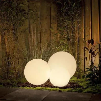 Modern Design Solar LED Ball Moon Lights and Outdoor Waterproof Balls Color Change IR Control Glow Ball Lamp
