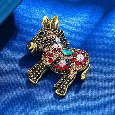 Horse  Brooch Retro Crystal Rhinestone Brooch Pin Antique Gold and Antique Silver