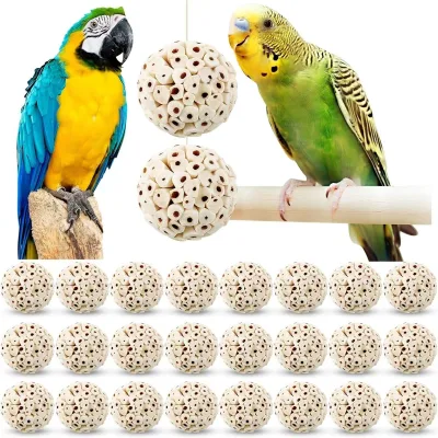 Handcrafted Eco-Friendly Soft Bird Toy Natural Shreddable Chew Wholesale Sola Ball Toy for Parrot Parrotlet Budgie & Finch