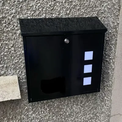 factory customized  Black Wall Mounted Galvanised Steel Lockable Weatherproof Post Box