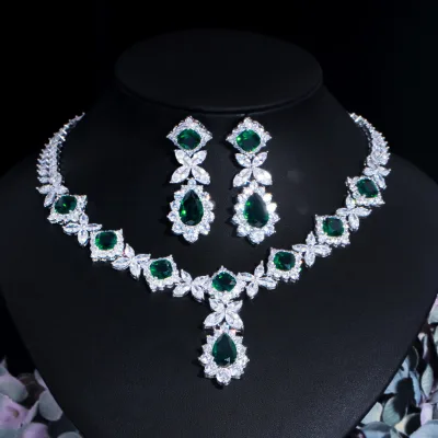 Factory Straight Hair Three-dimensional Jewelry Set European and American Trend Earrings Necklace
