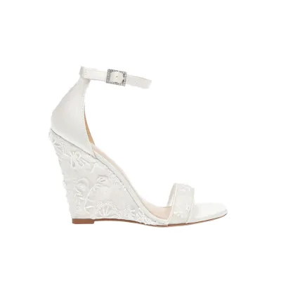 2025 Embroidery White Bride Wedding Wedges Sandals Women's Open Toe Ankle Straps Platform Wedding Shoes Bridal Wedges Heels