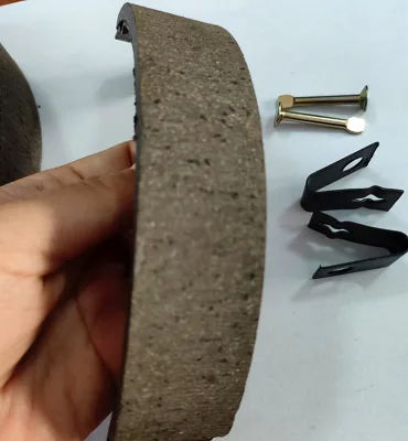 Best Selling Nigeria Bajaj Three Wheeler Iron Brake Shoes