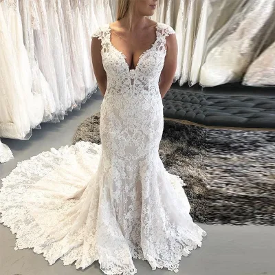 Fishtail Style Sexy Sale White Lace Indonesia Wedding Dress With Long Tail
