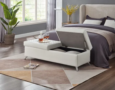 Modern White Faux Leather Storage Bench Ottoman Diamond Quilted Top Metal Legs for Bedroom Living Room Entryway Furniture Piece