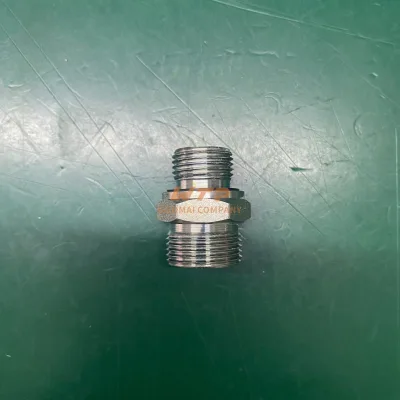 Connector Fitting OEM 1818933 New Condition Fuel Filter 1745280 with M22X1.5 M18X1.5 for D-A-F Truck Parts Model CF85