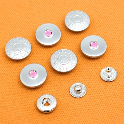Customized Brand Logo Nickel-Free Plated Brass 4-Part Metal Snap Buttons 15mm/18mm for Cloth Bags Shoes Hats with Embossed Logo