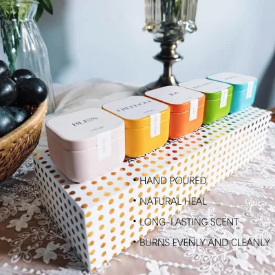 Customized 2.5oz Gift Set Scented Tin Candles Holiday Flower Fragrance Oil for Home & Hotel Christmas Air Freshener
