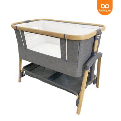 Fashionable Newborn Bed Folding Baby Cribs Swing Baby Cot Metal Modern Baby Crib Crib with 2 Drawers for 15 Degrees