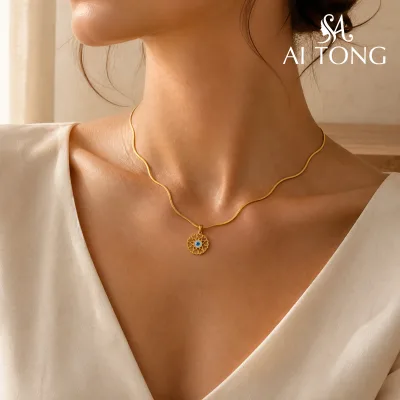 Pendant Necklace Gold Hollow Heart Filigree Round Charm Herringbone Chain Necklace Women Boho Protection Lucky Jewelry