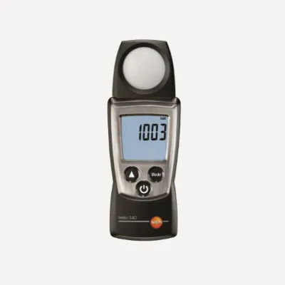Testo 540 Digital Light Meter Handheld Portable Illuminance Lux Measuring Photometer