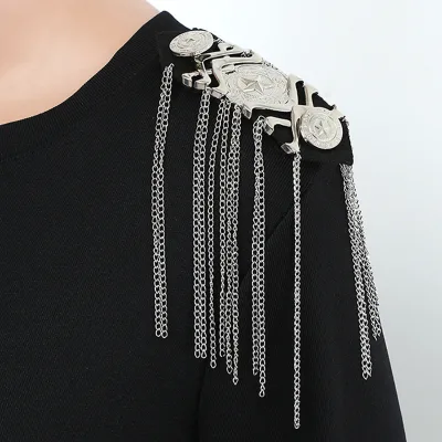 European American Punk Style Clothing Accessories Jacket Studs Epaulettes Brooches Military-Style Badges Metal Plating Water