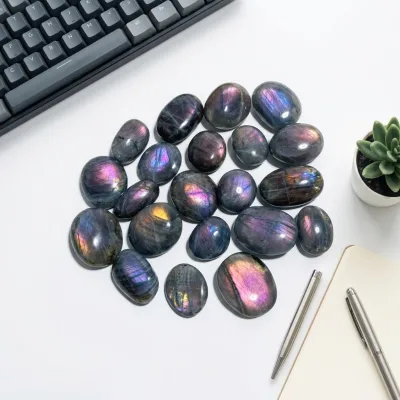 Wholesale Natural purple Flashy Labradorite Cabochon Loose Gemstone purple Fire Color Play Quartz Crystal for Jewelry Making
