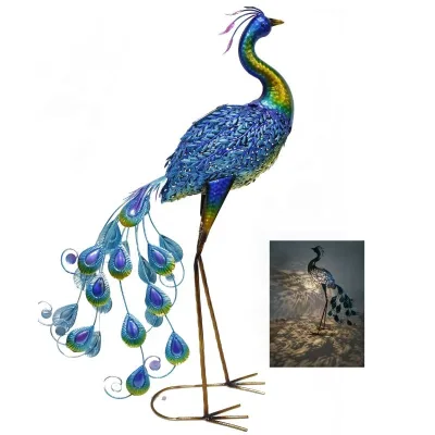 Peacock Decorative Garden for Garden Patio Yard Lawn Pathway Ornaments Metal Animal Sculpture With Solar Lamp