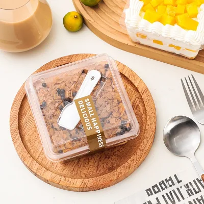 Premium See Through PET Single Use Sustainable Grease Proof Nestable Cupcake Brownie Lidded Tray for Bake Sale Counter Display