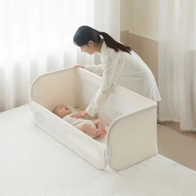 Premium Matel Frame Co-Sleeping Bassinet for Newborn Baby Foldable Portable Bedside Crib with 600D Oxford Fabric Shell