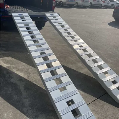 2.25'' Thickness Motorcycle Aluminum Ramp Upper Placement Loading 6800lbs Silver 72*15''