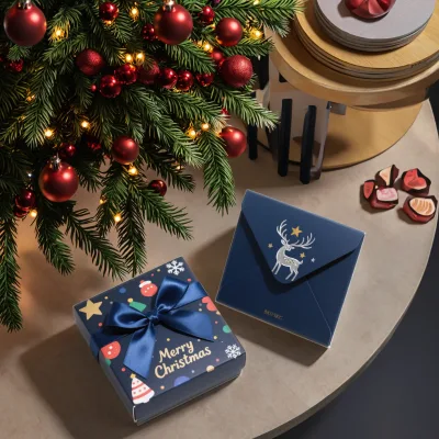 High Quality Christmas Gift Paper Box Digital Printing Durable Envelope for Wholesale Merry Christmas Gift Box