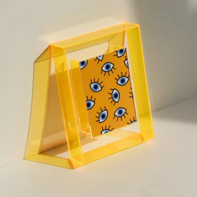 High Transparency Acrylic Suspended Photo Framewith Double-layer Hollow Design Desktop Illustration Postcard Photo Display Stand