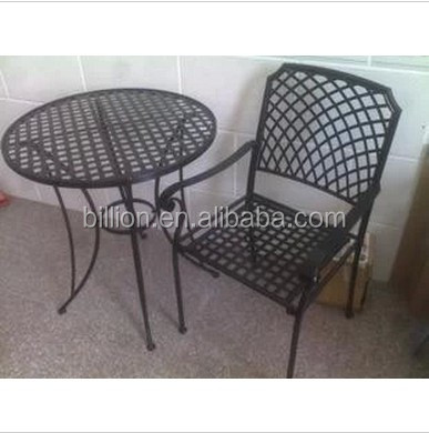 Hot Sell Traditional Iron Garden Bench with Safe Design 5-Year Warranty Villa Application