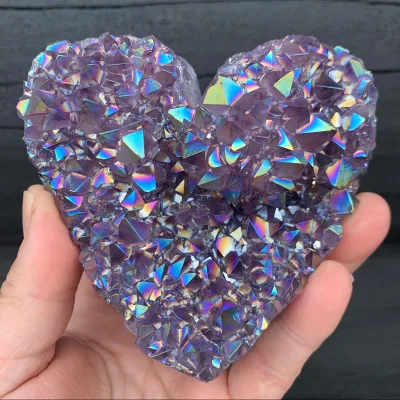 Wholesale High Quality Purple Electroplating Crystal Heart Carving Folk Craft Angel Aura Amethyst Crystal Cluster Heart for Gift