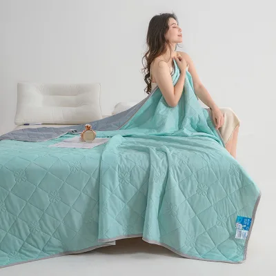 Solid Color Cool Touch Summer Quilt, Ice Silk Cooling Air Conditioning Blanket Baby Friendly Lightweight Summer Bed Quilt