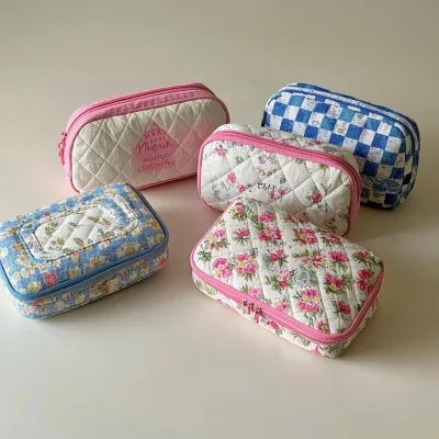 Wholesale Quilted Cotton Makeup Bag 100% Cotton 140gsm Custom Logo Perfect for Women and Students