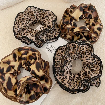 Leopard Print Hair Scrunchies Large Hair Scrunchies Fashion Vintage Hair Accessories for Women