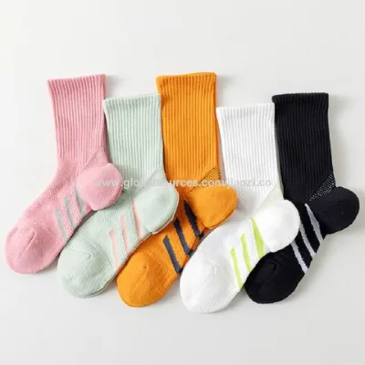 Sports socks, cotton breathable shock absorbing socks, sweat absorption and wear resistance